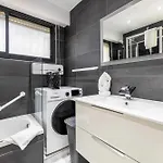 Apartamento With Terrace And Sea View 2min From The